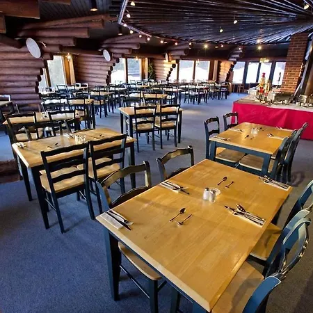 Ośrodek wypoczynkowy Davvi Arctic 3*