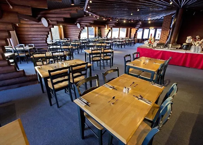 Lomakeskus Davvi Arctic 3*